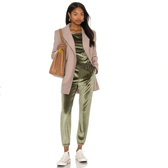 Lovers + Friends Takara Jogger Olive Green Large - Picture 3 of 14